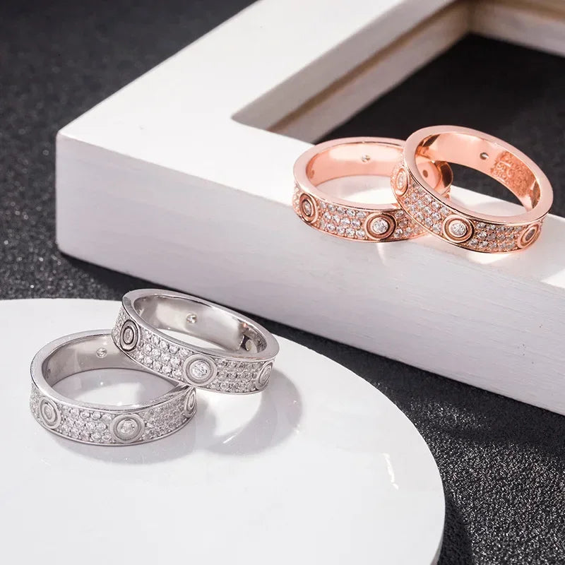 925 Sterling Silber Breite Version Drei Reihen Moissanite Diamant Verlobungsring  Gelbgold Ringe